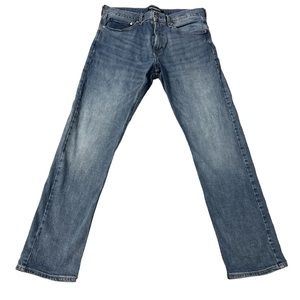 Calvin Klein jeans, men’s size 33 x 32, straight fit, new without tags 👖